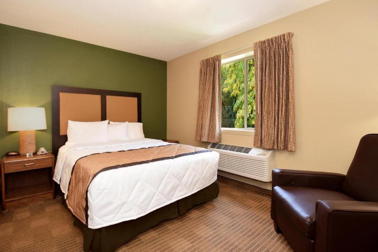 Extended Stay America Suites - Raleigh - Cary - Harrison Ave Luaran gambar