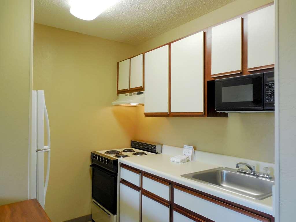 Extended Stay America Suites - Raleigh - Cary - Harrison Ave Bilik gambar