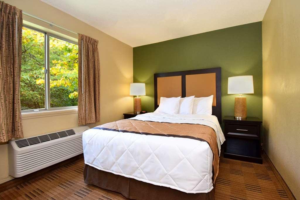 Extended Stay America Suites - Raleigh - Cary - Harrison Ave Bilik gambar