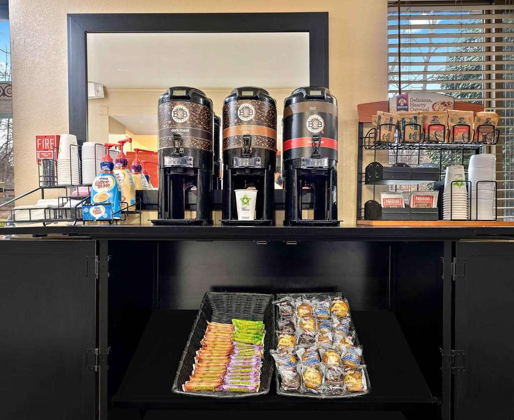 Extended Stay America Suites - Raleigh - Cary - Harrison Ave Restoran gambar